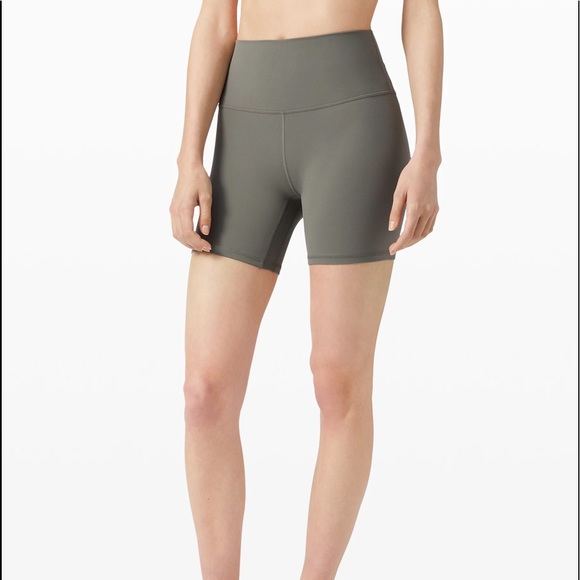 6 Inch Yoga Shorts